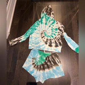 Offline by aerie super cozy cropped sweatshirt and shorts